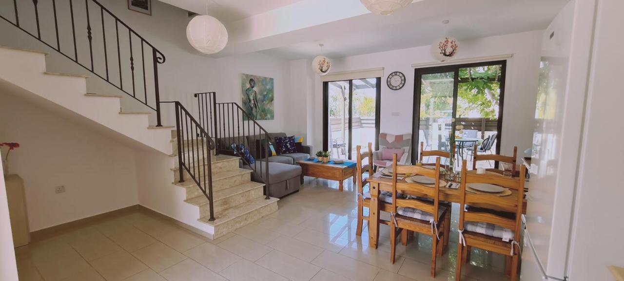 STAY Kyklades Resort&Spa Paralimni Exterior foto